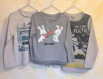 Lot 3 t-shirts manches longues 6 ans
