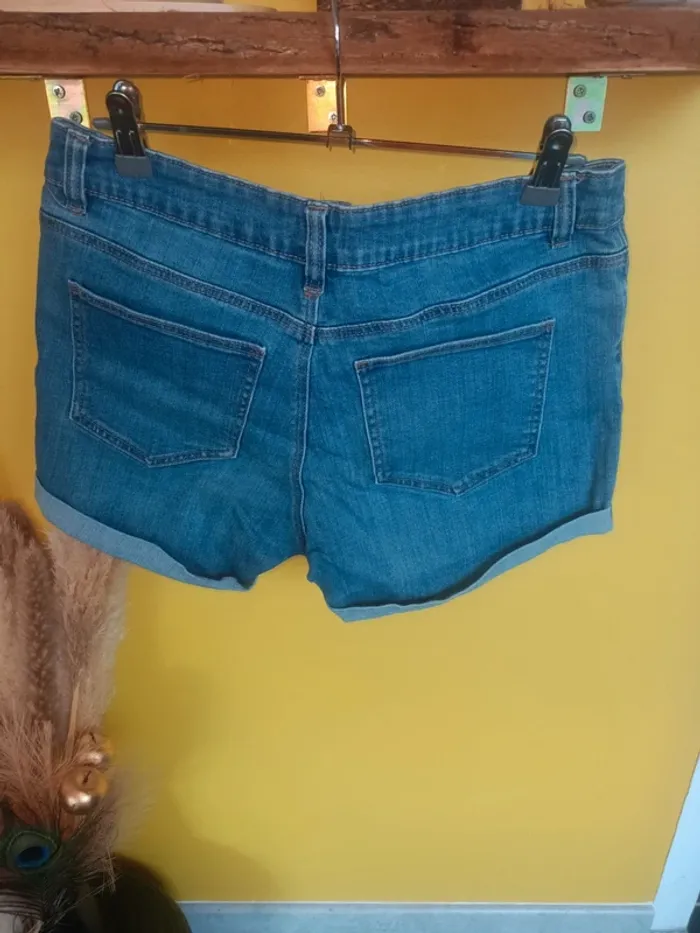 Short en jean,Gémo taille S - photo numéro 3