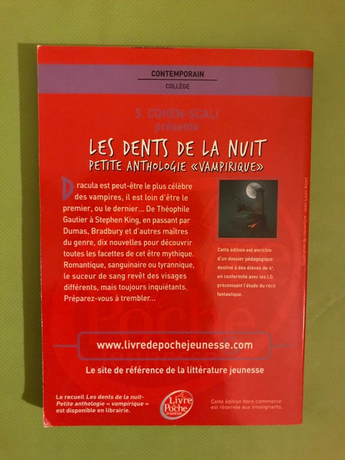 Livre « Les dents de la nuit: petite anthologie vampirique » de Sarah Cohen-Scali - photo numéro 2