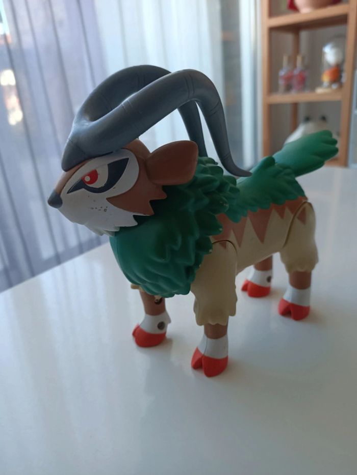 Figurine jouet Pokémon Tomy chevroum action combat - photo numéro 2