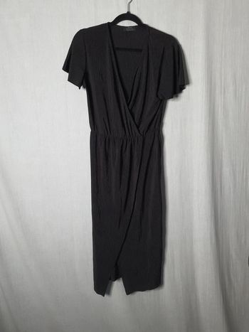 Robe noire bershka