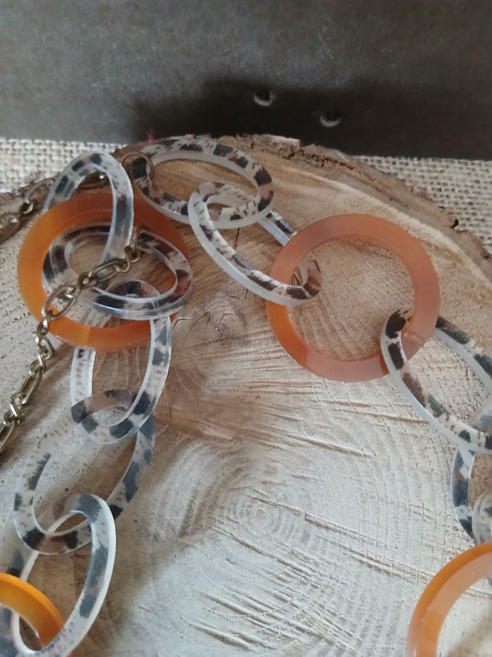 Collier imprimé panthère - photo numéro 4