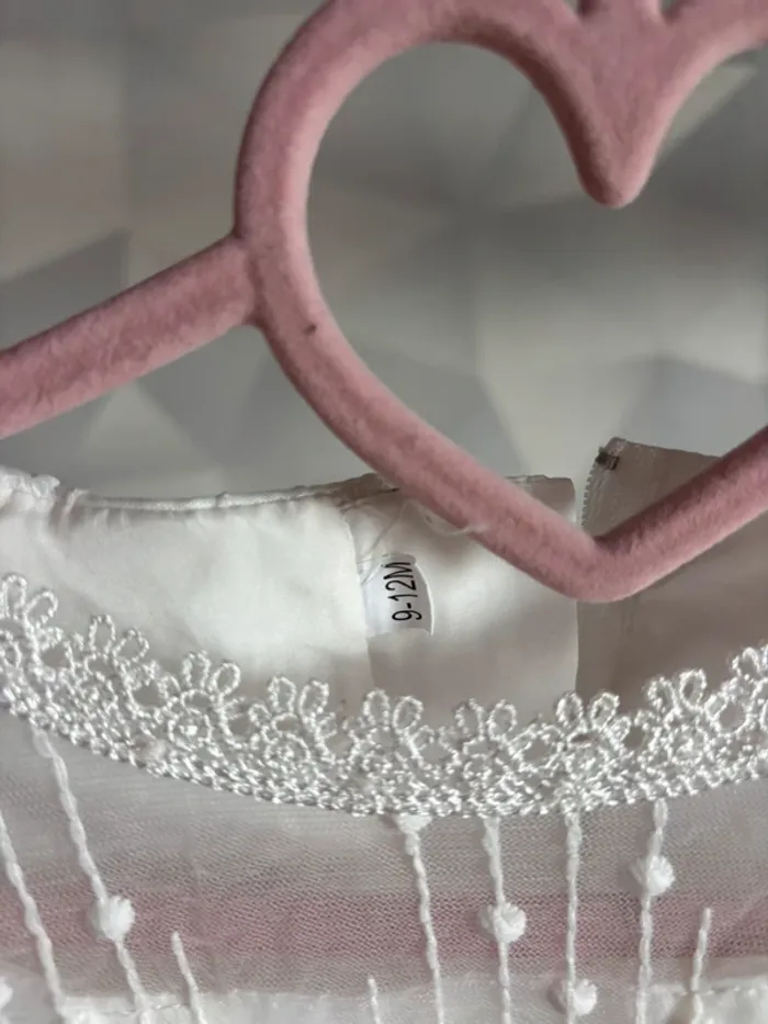 Robe de cérémonie fille taille 9/12mois - photo numéro 2