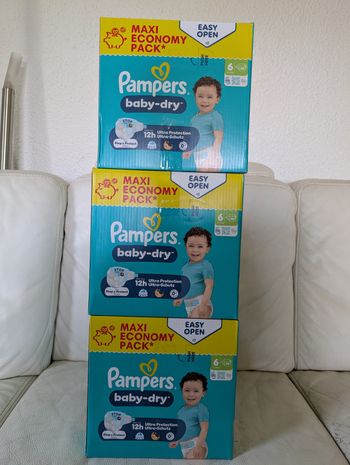 3 cartons Pampers Taille 6