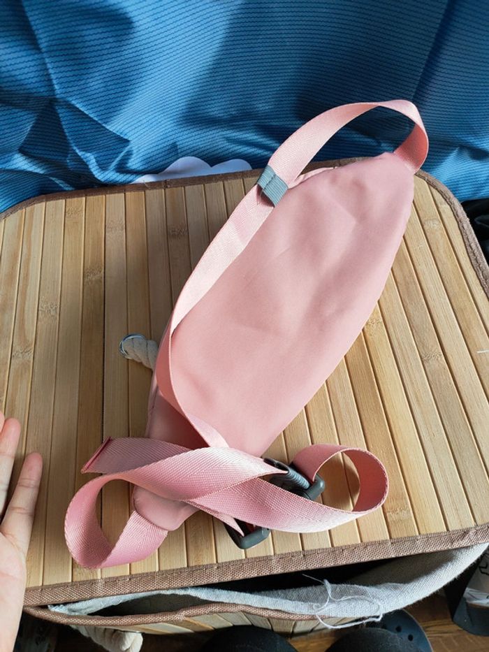 Sac Banane à Bandoulière pour Femme en Rose - photo numéro 2