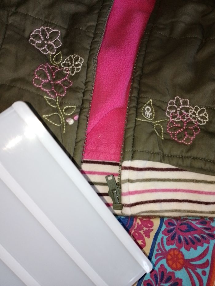 Doudoune sans manche obaïbi 23 mois - photo numéro 3