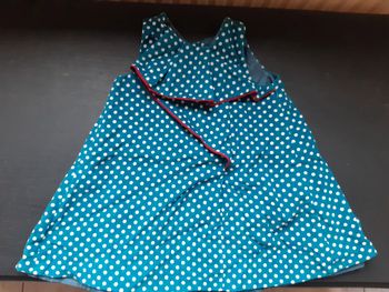 Super robe Zara 18-24 mois bleu bordeau a pois volants neuve