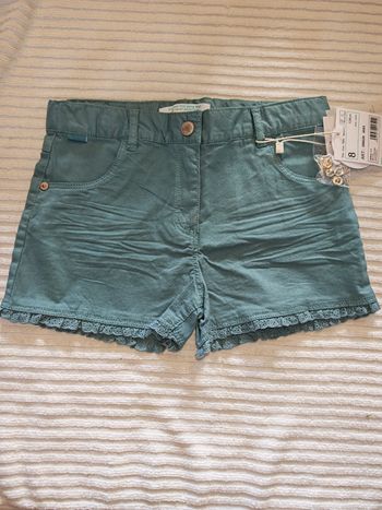 Short boboli 8 ans neuf 
