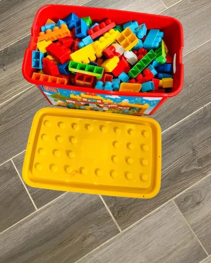 Caisse complète mega blocks enfant jeu construction