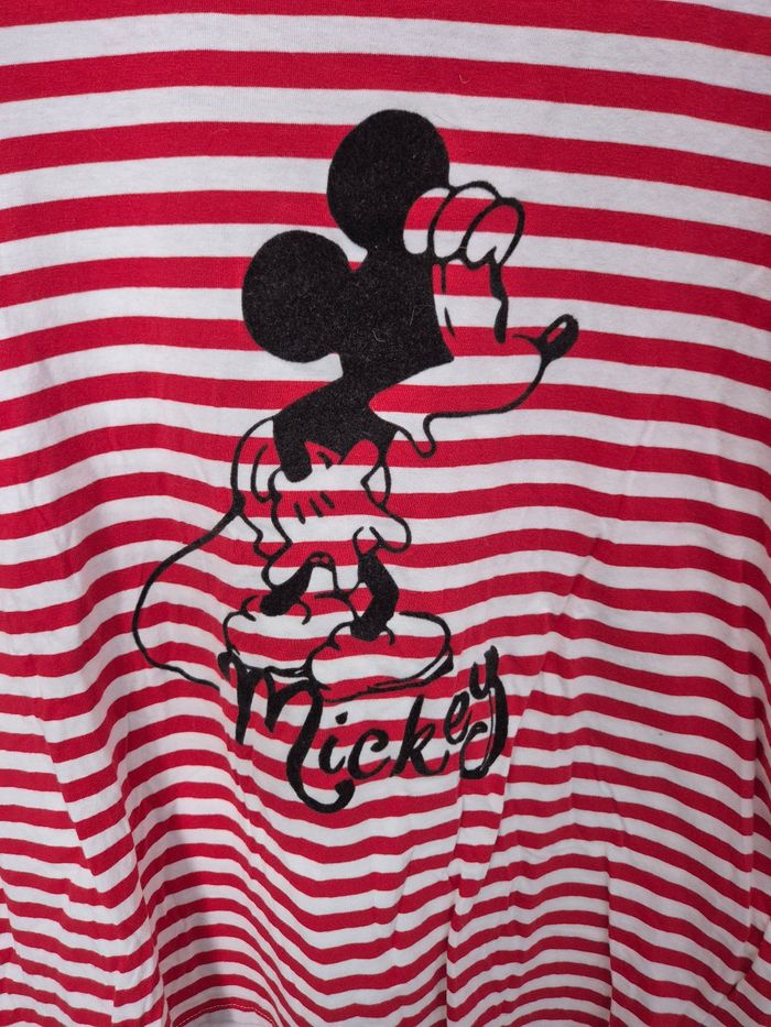 Magnifique tee-shirt Mickey rouge et blanc taille 40 - photo numéro 2
