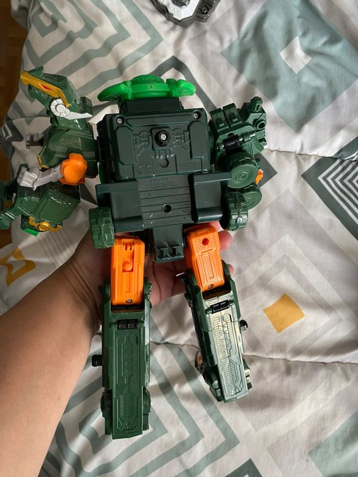 Power ranger megazord - photo numéro 9