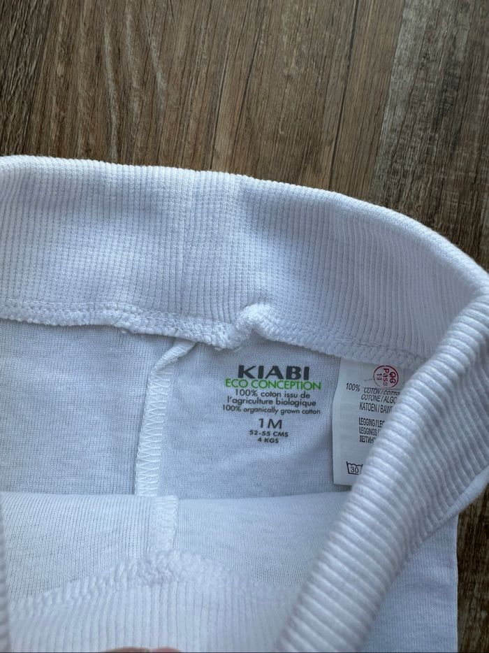 - Pantalon Kiabi   - 1 mois - Très bon état - photo numéro 2
