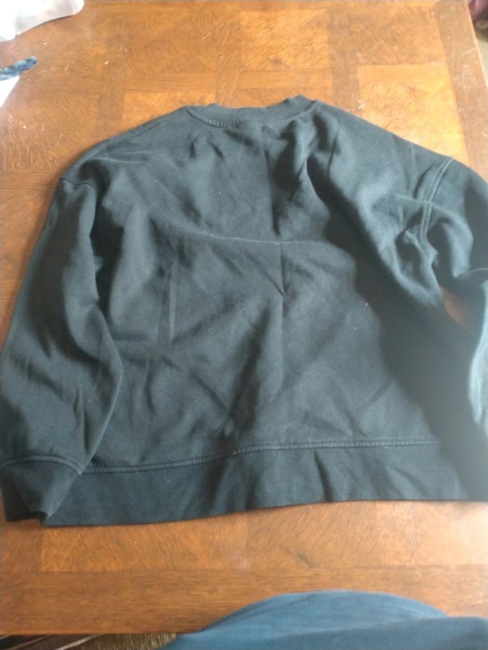 Pull noir - photo numéro 4