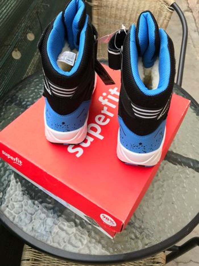 Superfit bottes hiver enfant neuves - valeur 107 € – taille 33 - photo numéro 4