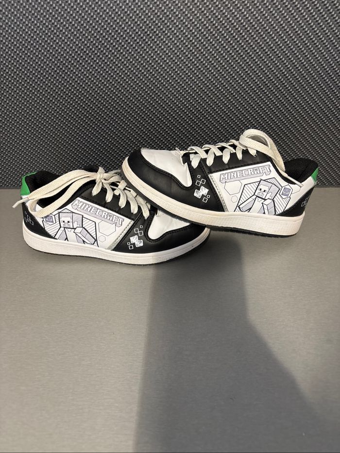 Baskets Minecraft garçon taille 33 excellent état - photo numéro 3