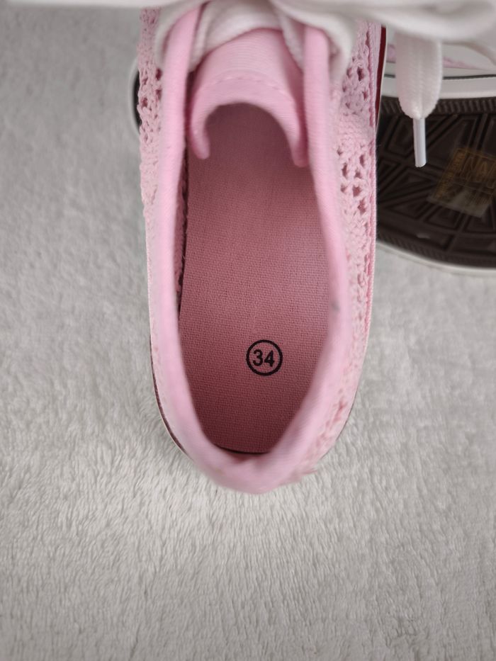 Sneakers rose et blanche crochet fille pointure 34 - photo numéro 9