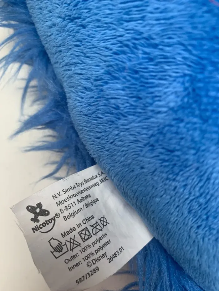 Reine des neiges coussin en forme de cœur - photo numéro 6
