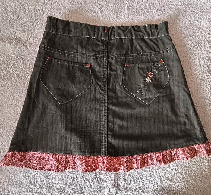 Lot de 7 vêtements, robe/jupe/tee-shirts manches longues, 5 ans - photo numéro 17