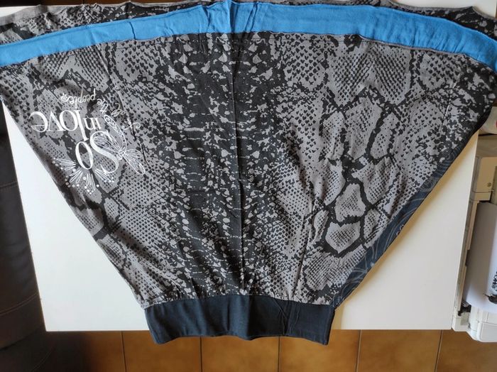 Jupe courte - photo numéro 5