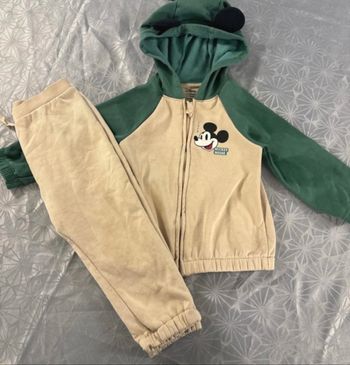 Ensemble Mickey taille 24-36 mois