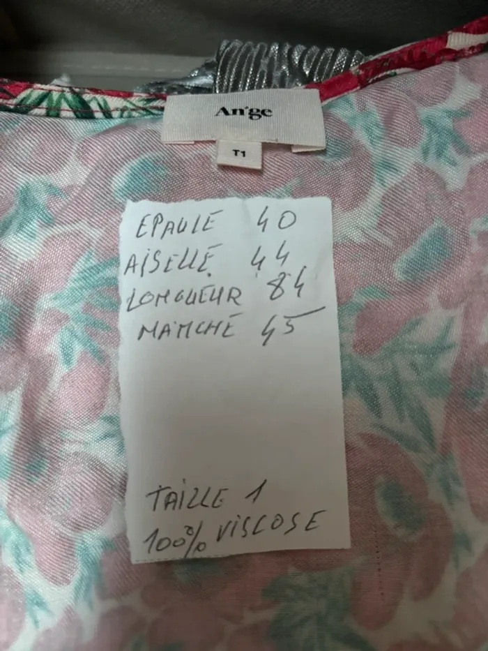 Superbe robe très légère en Viscose rouge crème et vert - An’ge - T38 - photo numéro 3