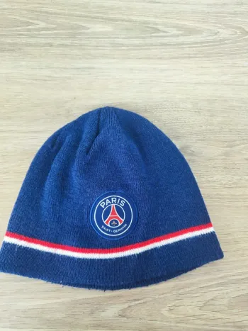 Bonnet Paris Saint Germain taille 54, bon état