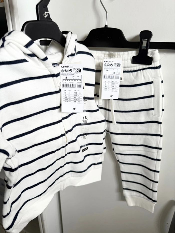 lot 18 vêtements dont 4 ensembles bébé garçon - 18 mois – Neuf avec étiquette - valeur 93€ - photo numéro 13