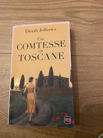 Dinah jefferies une comtesse en toscane
