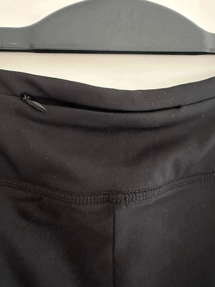 Leggings noir taille 40 très bon état - photo numéro 3
