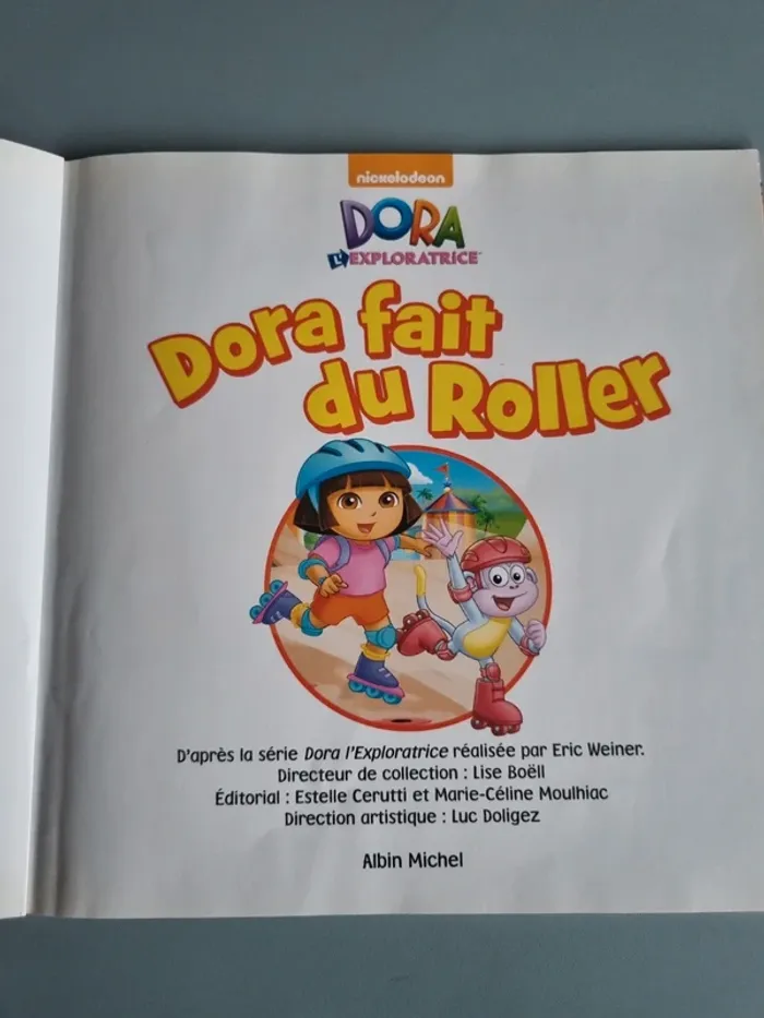 Dora fait du roller - photo numéro 2