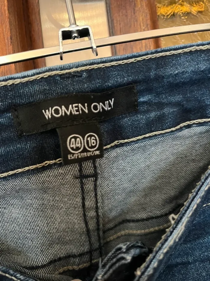 Jean Women Only taille 44 - photo numéro 3