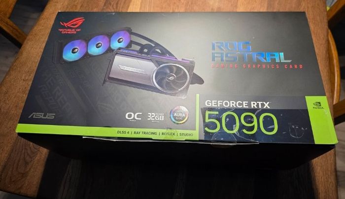 Asus ROG Astral GeForce RTX 5090 32OC
