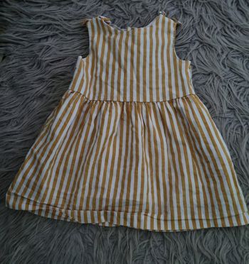 Robe sans manches rayé blanc et moutarde 12mois