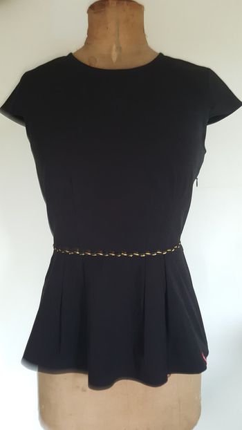 Peplum noir Esprit NEUF 35€ au lieu de 50€