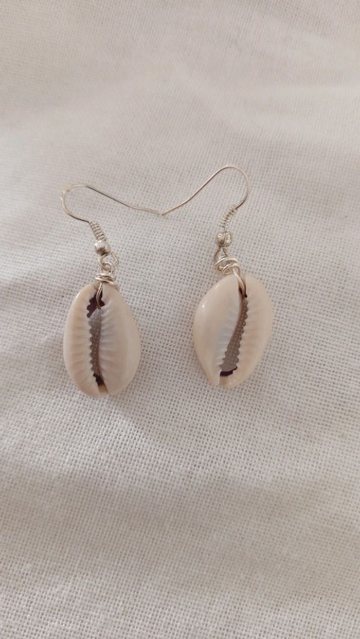 Boucles d'oreilles coquillage - photo numéro 2