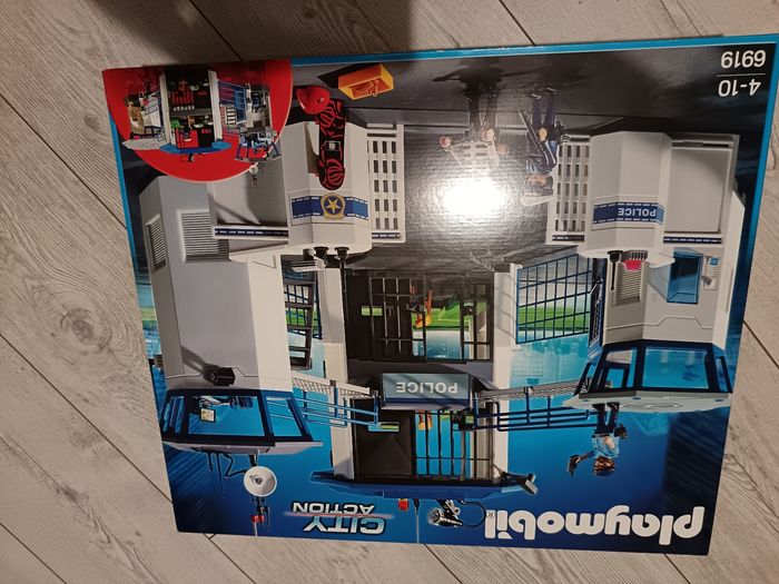 Caserne de police playmobile - photo numéro 4