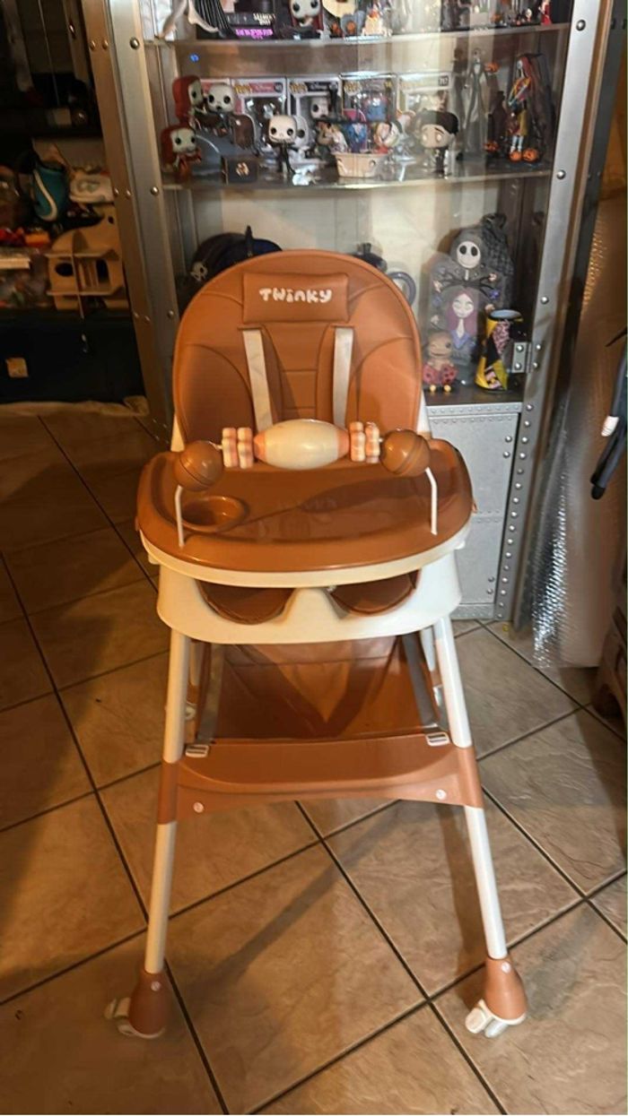 Chaise haute - photo numéro 2