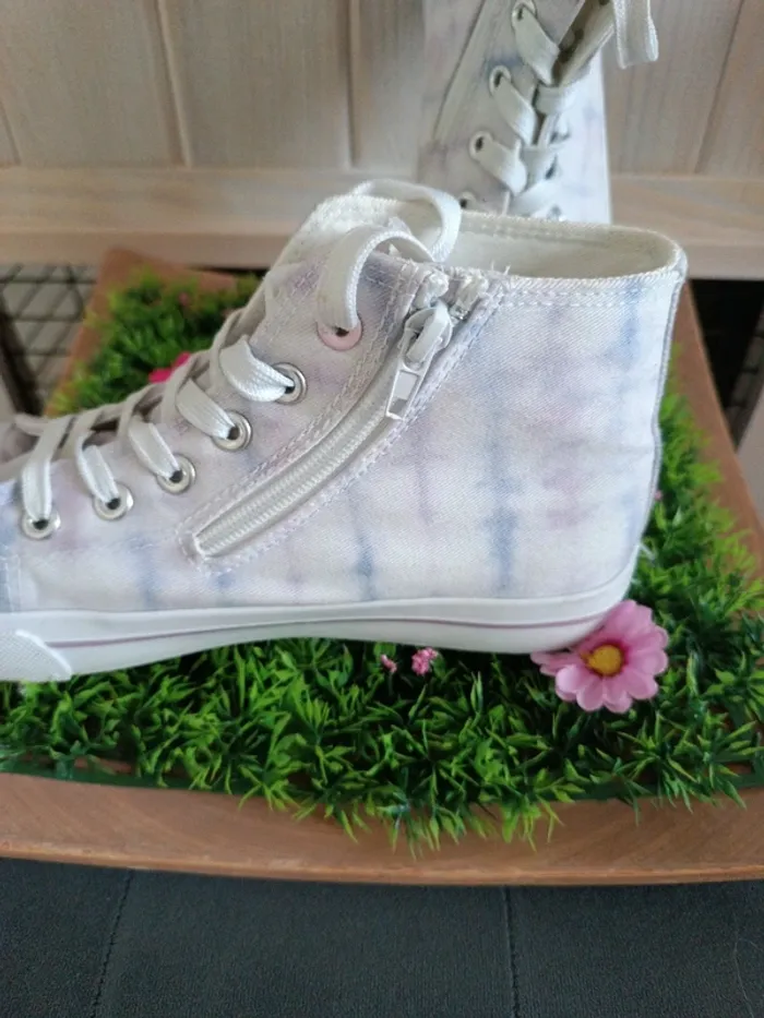 Baskets sneakers hautes en toile aux couleurs pastel - photo numéro 4