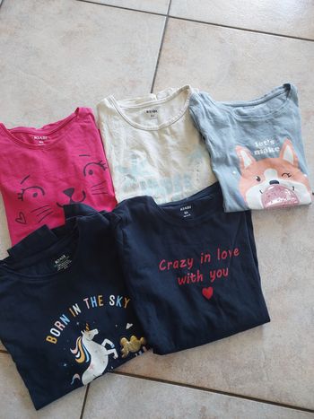 Lot tee shirts fille