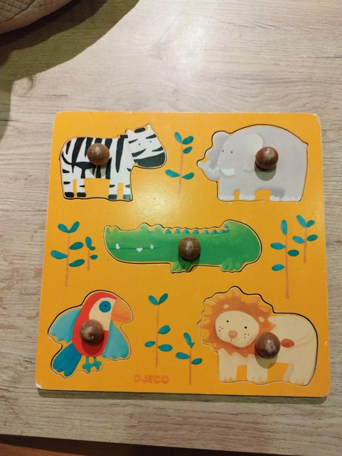 Puzzle encastrement savane