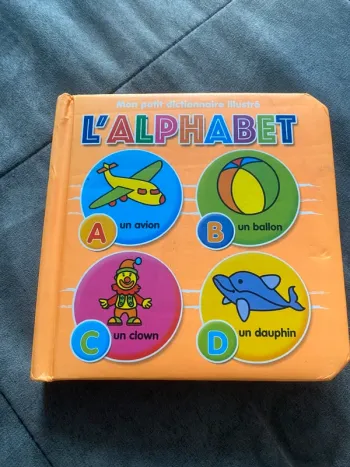 Libre l’alphabet pages cartonnées