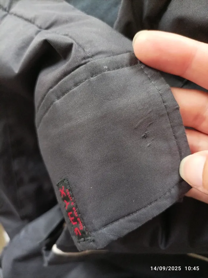 Veste d'hiver ou de ski - photo numéro 7