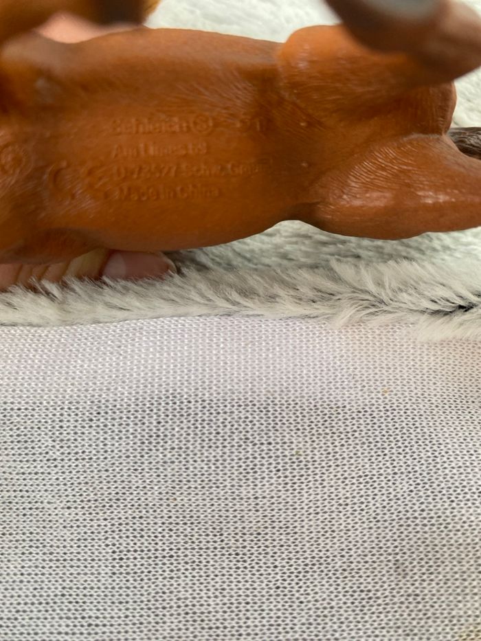 Jument est Poulin shleich - photo numéro 5