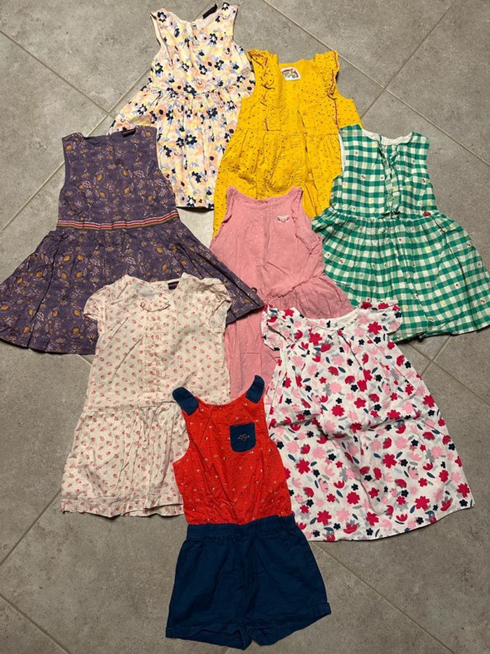 Lot de robes 3 ans