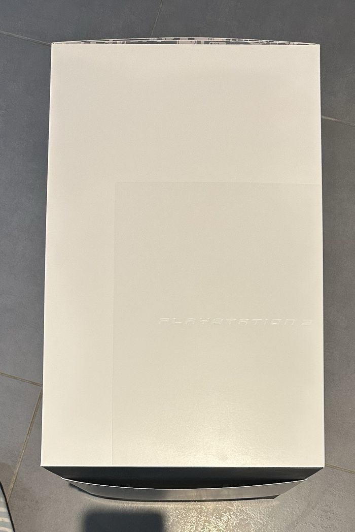 PlayStation 5 Pro 30th Anniversary - photo numéro 3