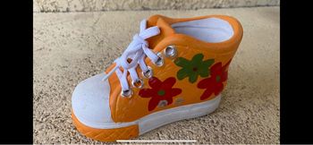 Chaussure multicolore décorative à poser bibelot