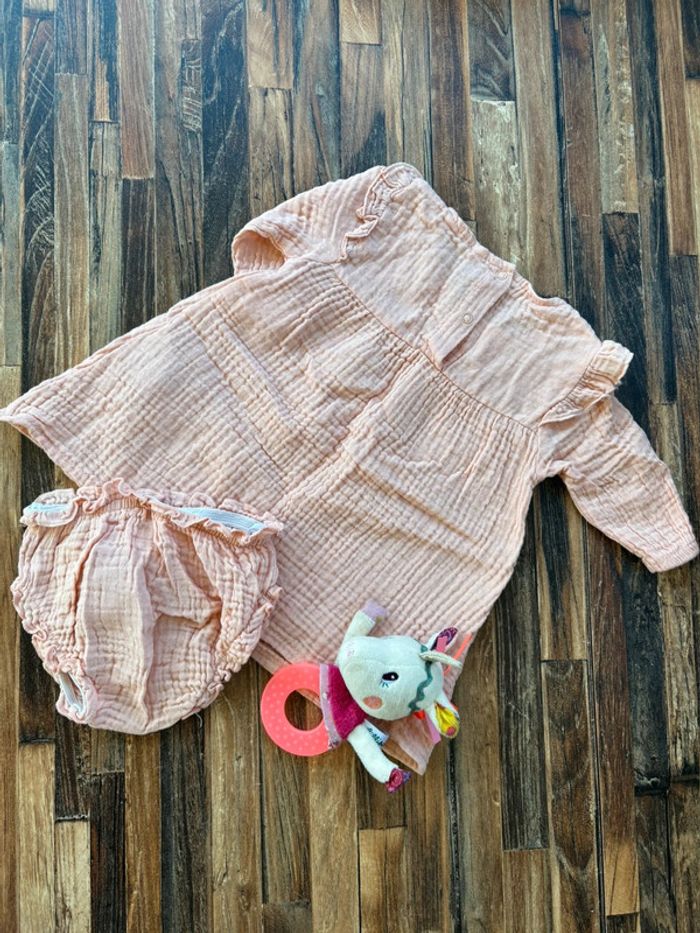 Robe + bloomer 3 mois - photo numéro 3