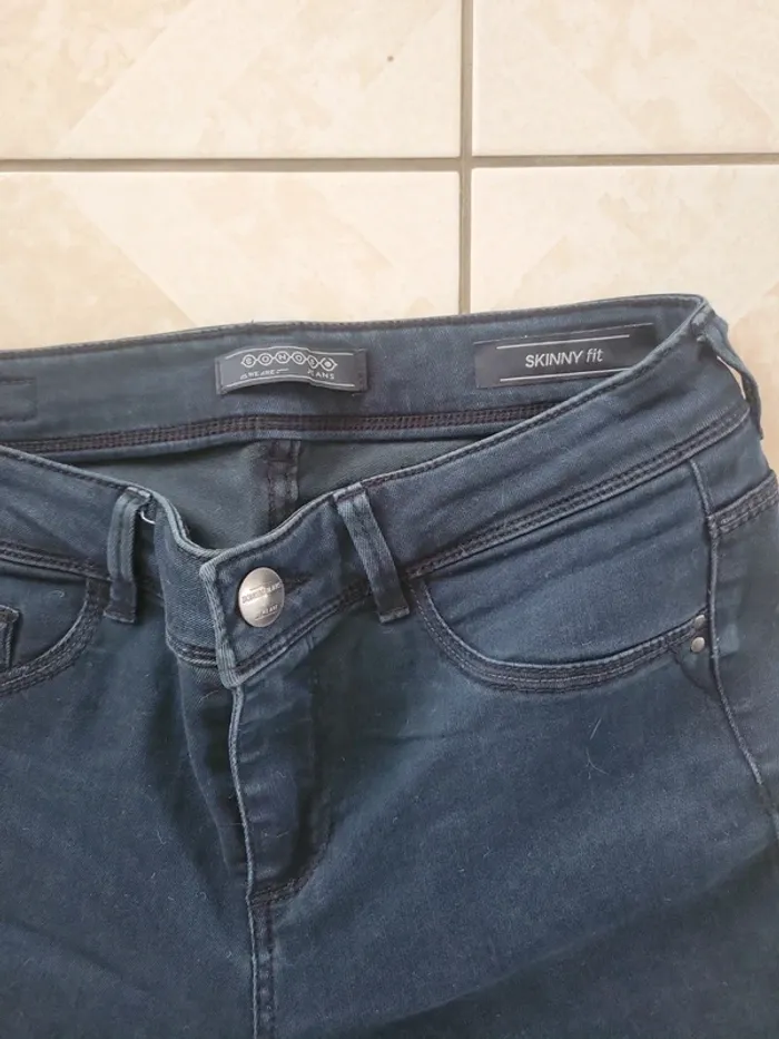 Joli jean taille 38 skinny fit - photo numéro 2