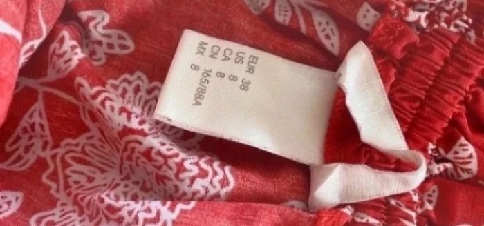 Haut top élastique H&M taille 38 Se porte épaules dénudées ou pas - photo numéro 4