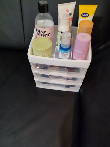 Organisateur de cosmétiques